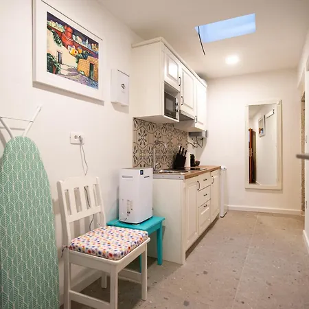 Petit Nook By Duhomes Ντουμπρόβνικ