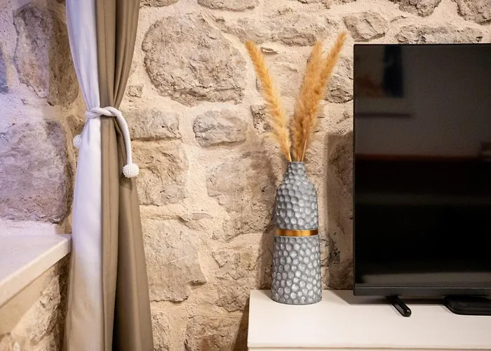 Petit Nook By Duhomes Apartament