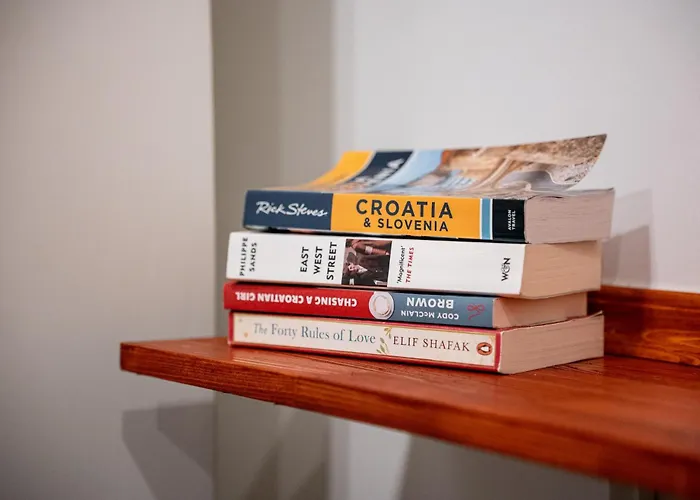 Petit Nook By Duhomes Apartament