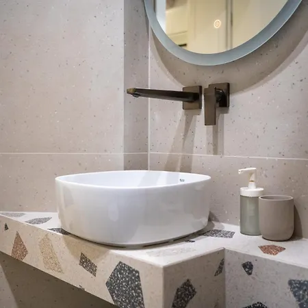 Petit Nook By Duhomes