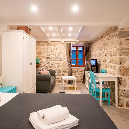 Petit Nook By Duhomes Apartament